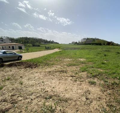 Terrain agricole - 3 404 m²