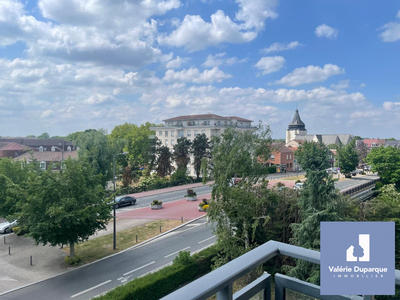 Appartement - 96 m² - 4 pièces