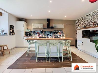 Longère - 200 m² - 8 pièces