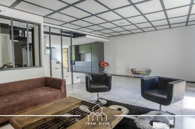 Maison - 128 m² - 4 pièces