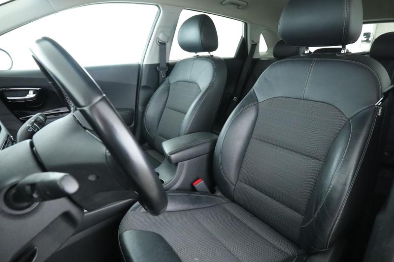 Kia Niro 1.6 GDi Plug-In Hybrid Design Dct6 141 ch