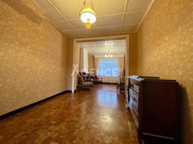 Maison - 93 m² - 5 pièces