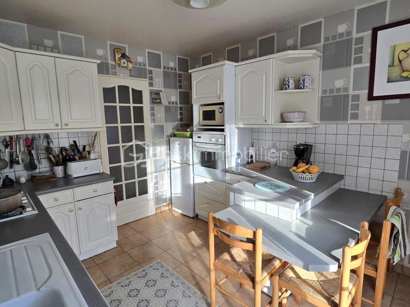 Maison - 110 m² - 6 pièces