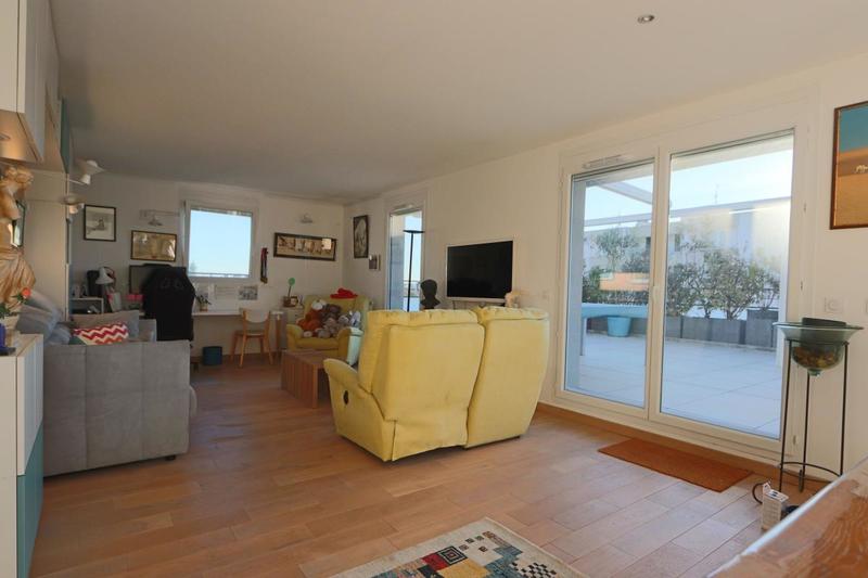 Appartement - 120 m² - 2 pièces