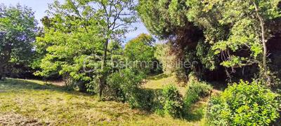 Terrain constructible - 2 862 m²