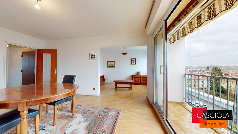 Appartement - 75 m² - 4 pièces