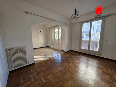 Appartement - 64 m² - 3 pièces