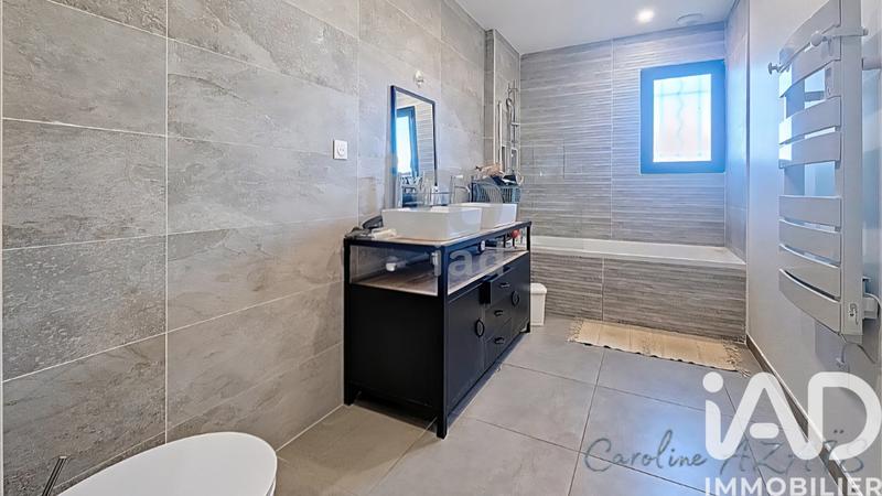 Maison - 148 m² - 6 pièces