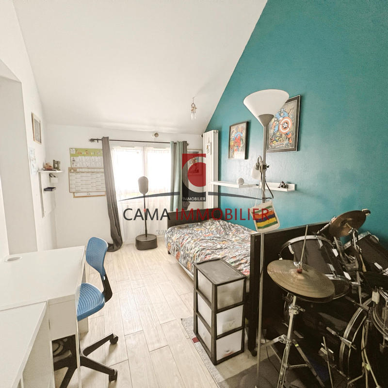 Maison - 145 m² - 6 pièces