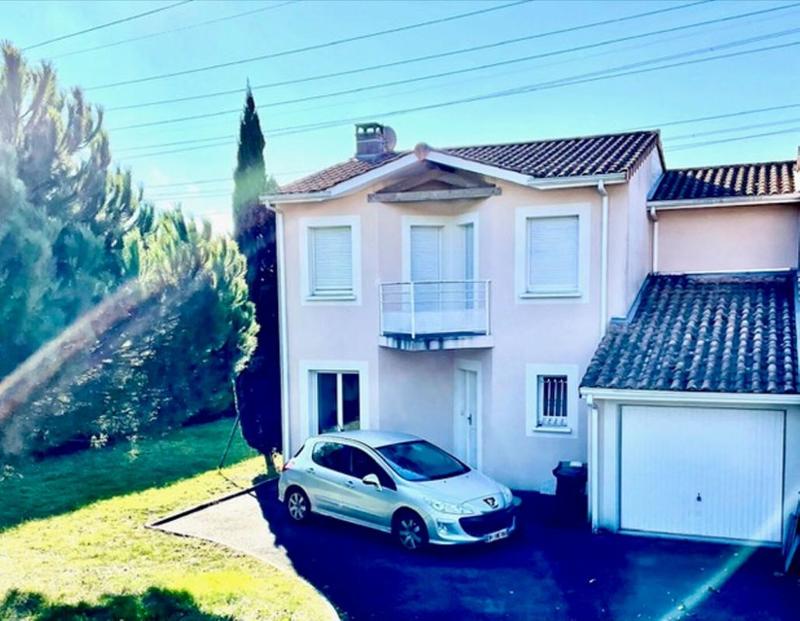 Maison - 110 m² - 5 pièces