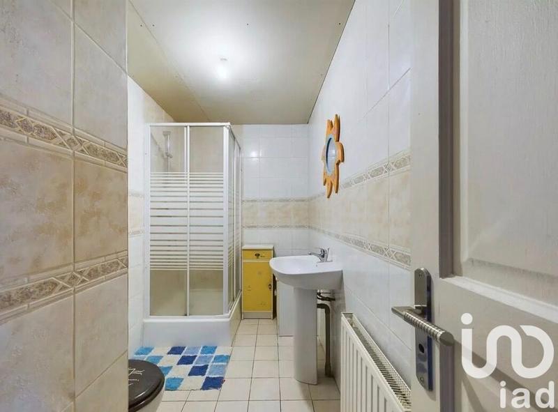 Maison - 202 m² - 7 pièces