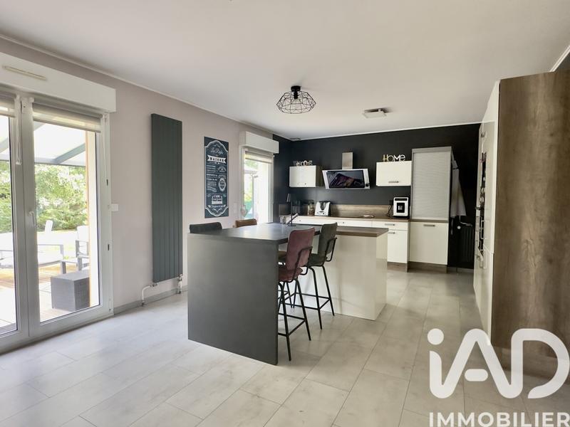 Maison - 140 m² - 6 pièces