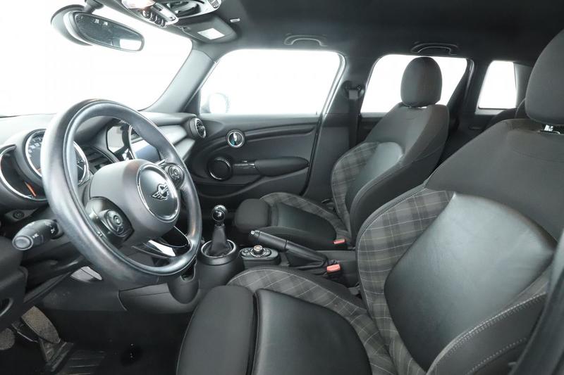 Mini Mini Cooper 5p 136 ch