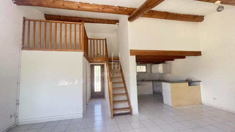 Maison - 185 m² - 8 pièces