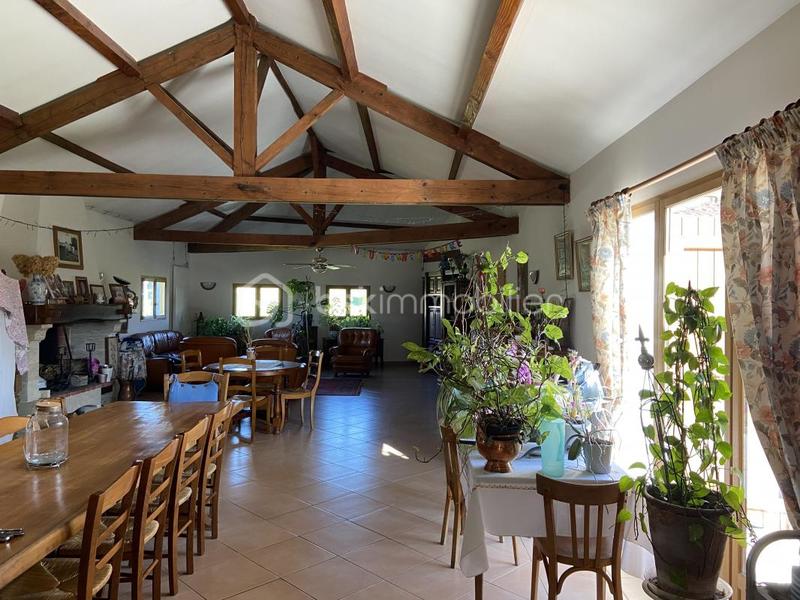 Corps de ferme - 258 m² - 8 pièces