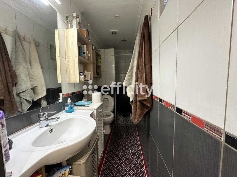 Maison - 93 m² - 5 pièces