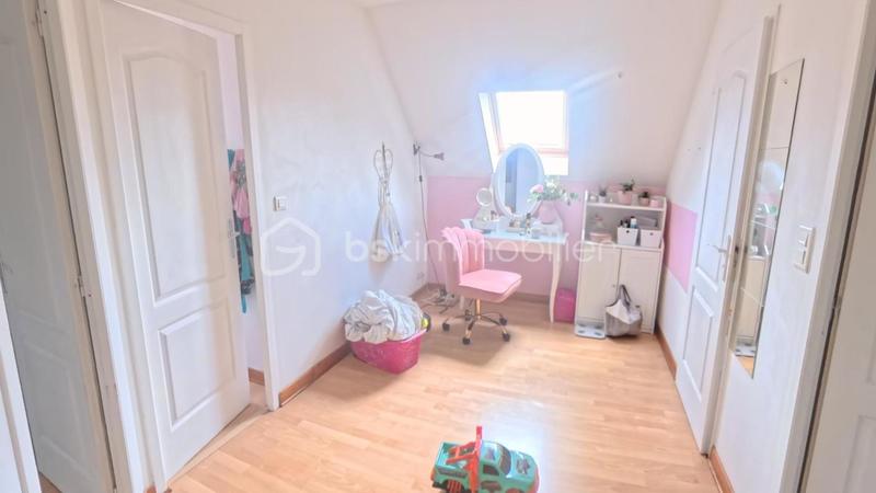 Maison traditionnelle - 165 m² - 5 pièces