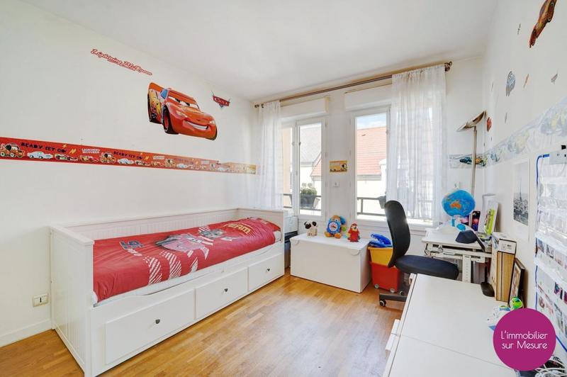 Maison - 170 m² - 5 pièces