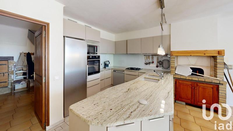 Ferme - 252 m² - 10 pièces