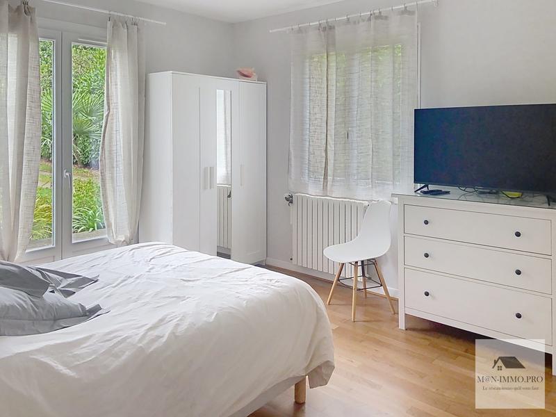 Maison - 166 m² - 6 pièces