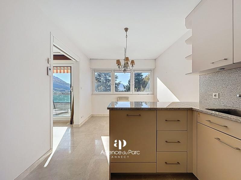 Appartement - 94 m² - 3 pièces