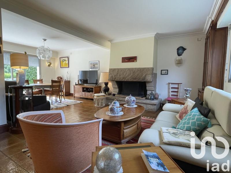 Maison - 142 m² - 7 pièces