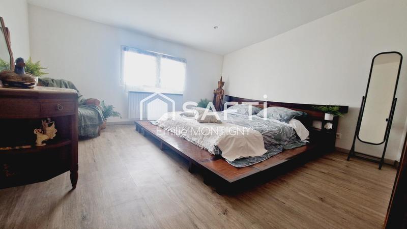 Maison - 219 m² - 9 pièces