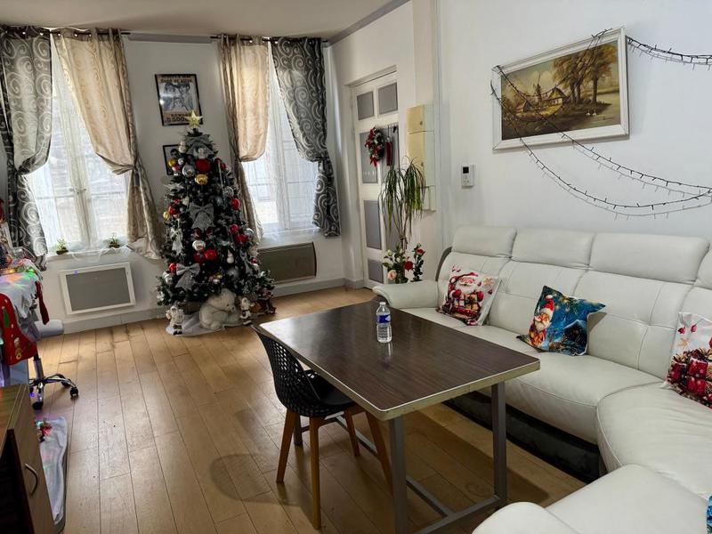 Appartement - 101 m² - 3 pièces