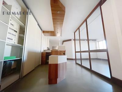 Bureau - 160 m² - 8 pièces