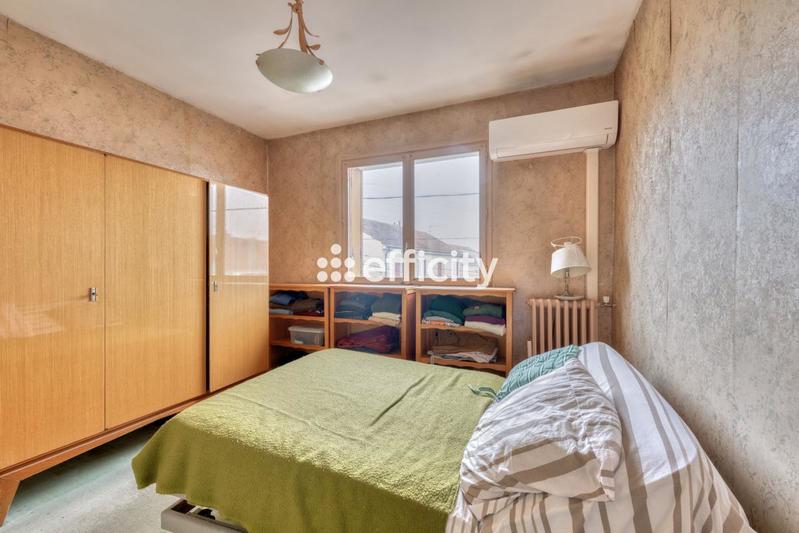 Maison - 90 m² - 3 pièces