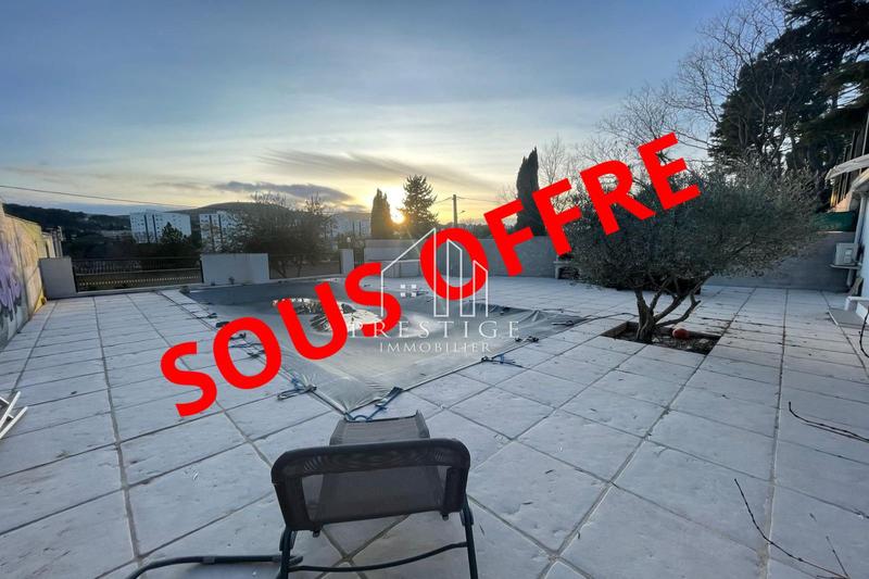 Maison - 121 m² - 4 pièces