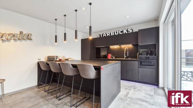 Appartement - 90 m² - 3 pièces