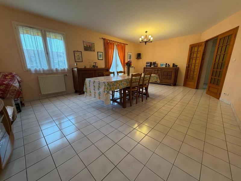 Maison traditionnelle - 115 m² - 5 pièces