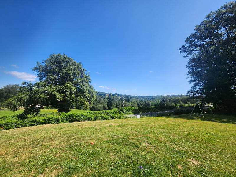 Maison - 99 m² - 5 pièces