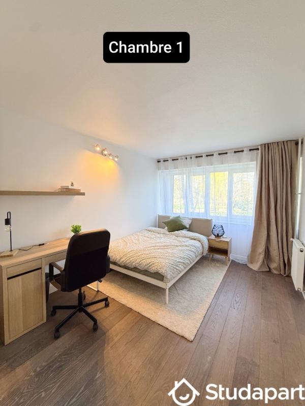 Chambre - 9 m² - 1 pièce