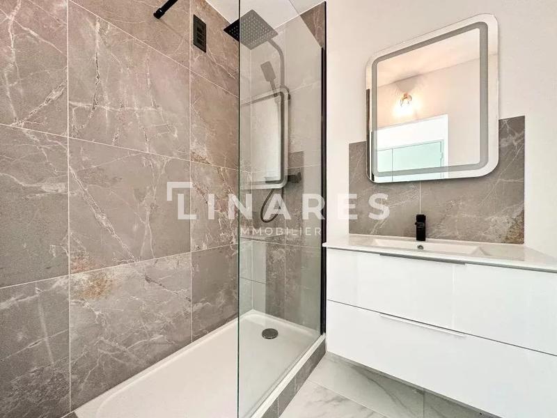 Appartement - 75 m² - 4 pièces