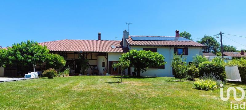 Maison - 325 m² - 10 pièces