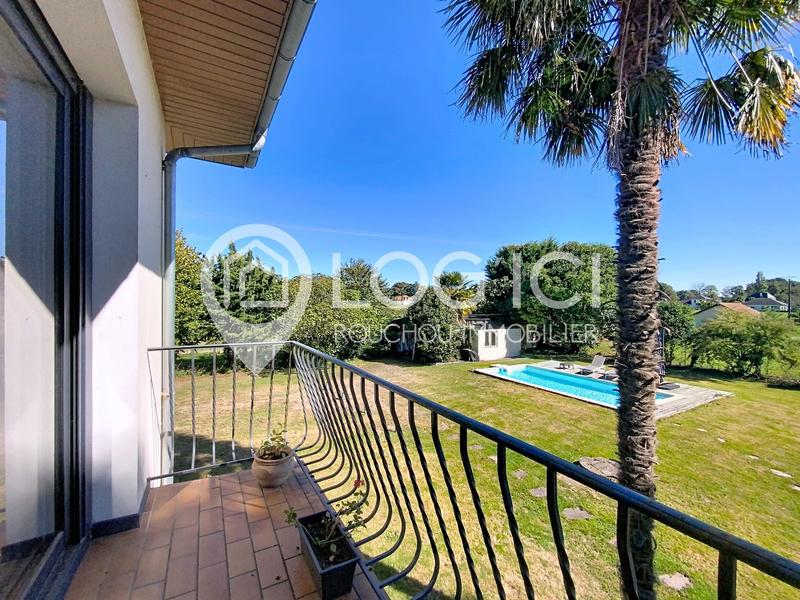 Maison - 156 m² - 6 pièces