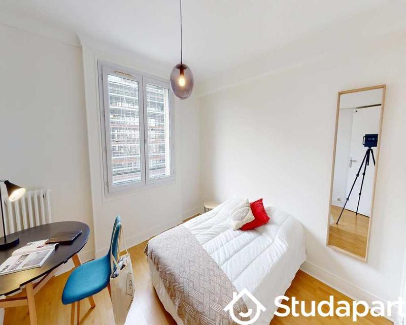 Chambre - 30 m² - 1 pièce