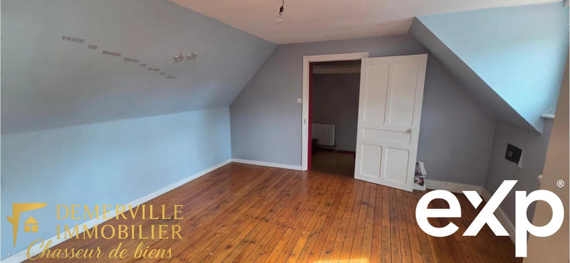 Maison - 153 m² - 7 pièces