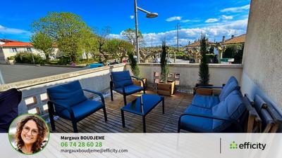 Maison - 93 m² - 5 pièces