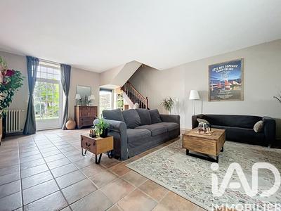 Maison de ville - 224 m² - 9 pièces