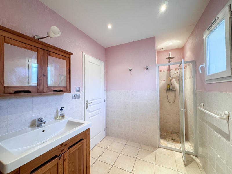 Villa - 112 m² - 6 pièces