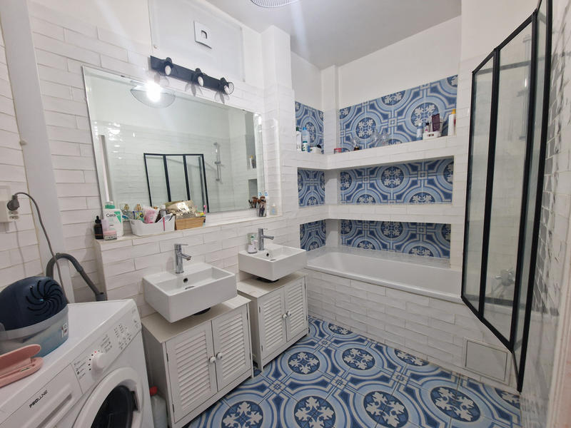 Appartement - 121 m² - 5 pièces