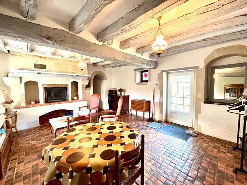 Demeure - 206 m² - 7 pièces