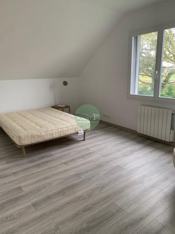 Maison - 177 m² - 6 pièces