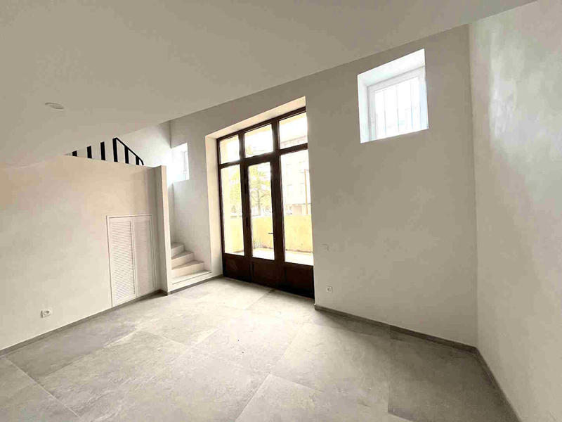 Appartement - 84 m² - 3 pièces