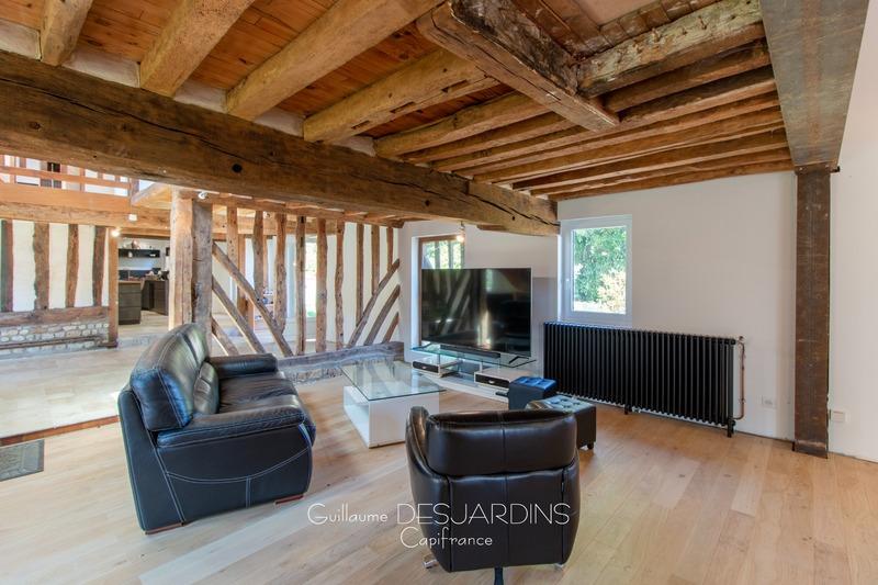 Maison traditionnelle - 187 m² - 6 pièces