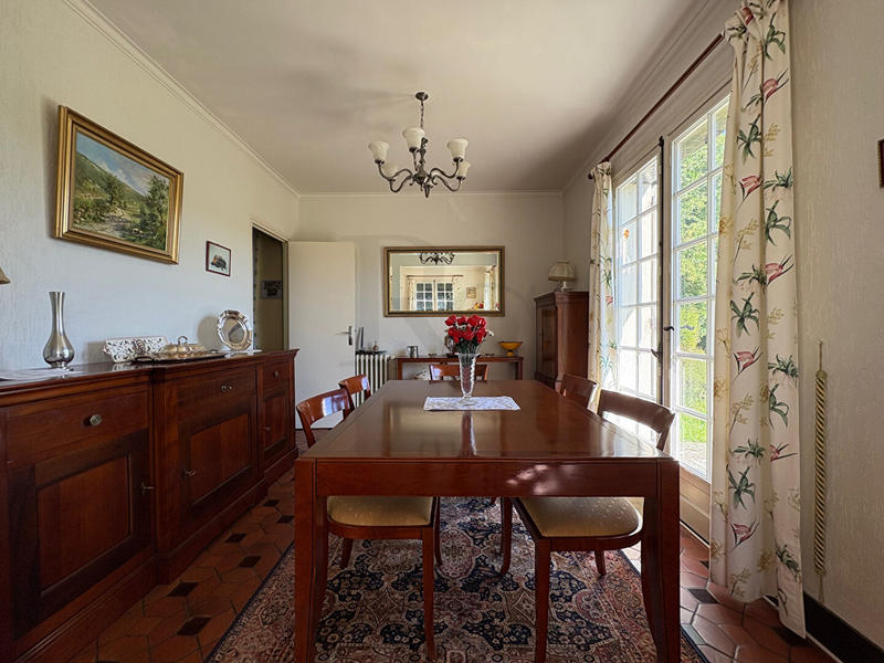 Maison - 150 m² - 6 pièces