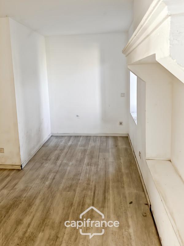 Bureau - 1 949 m² - 10 pièces